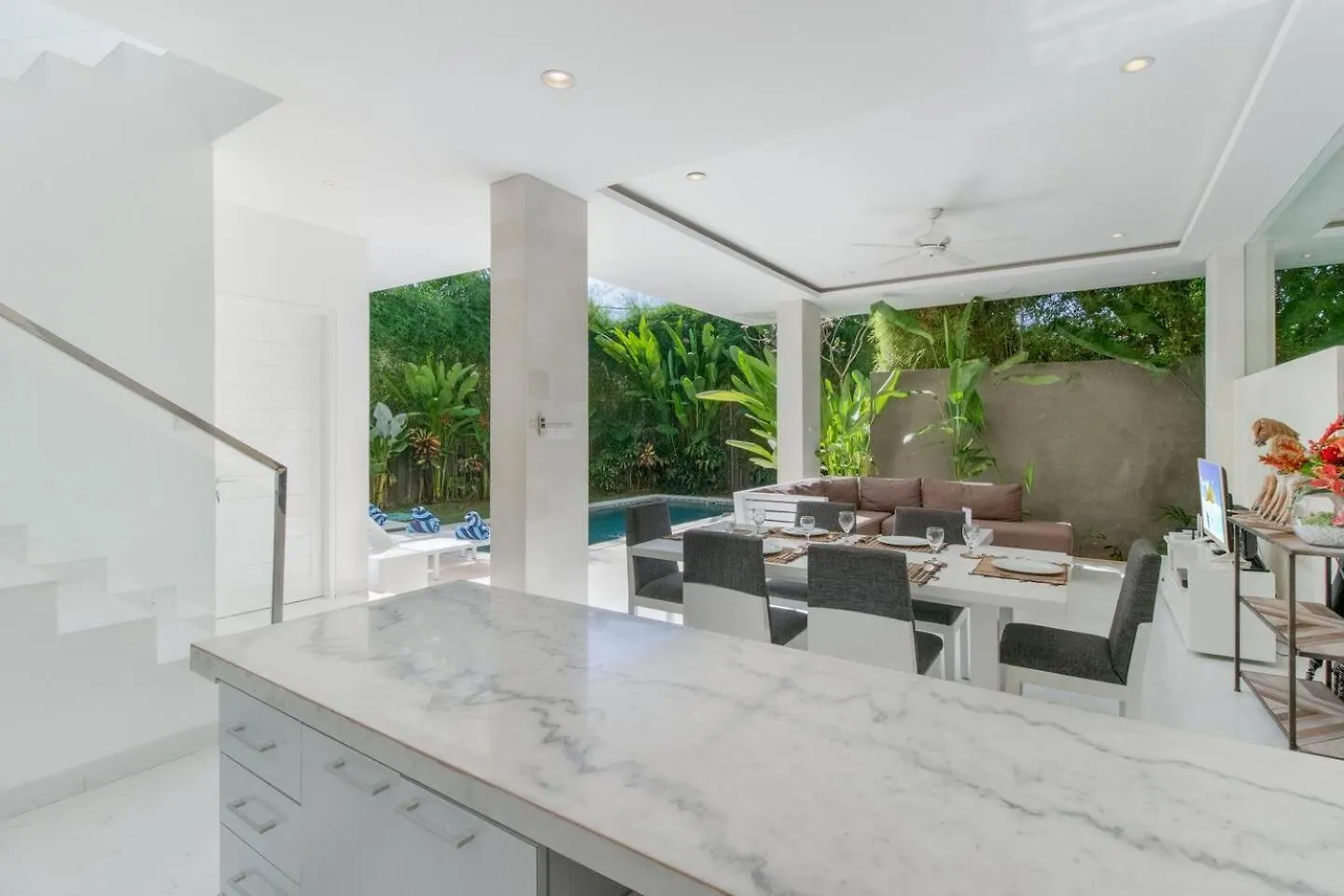 Villa Superb 3 Bed Villa, Walk To Beach, Fast Wi-Fi, Seminyak  Indonesia