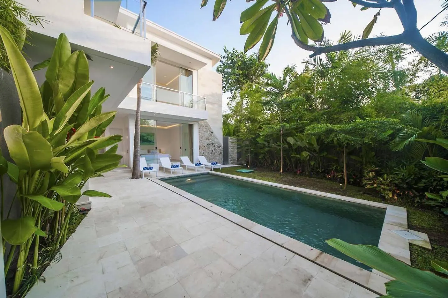 Villa Superb 3 Bed Villa, Walk To Beach, Fast Wi-Fi, Seminyak